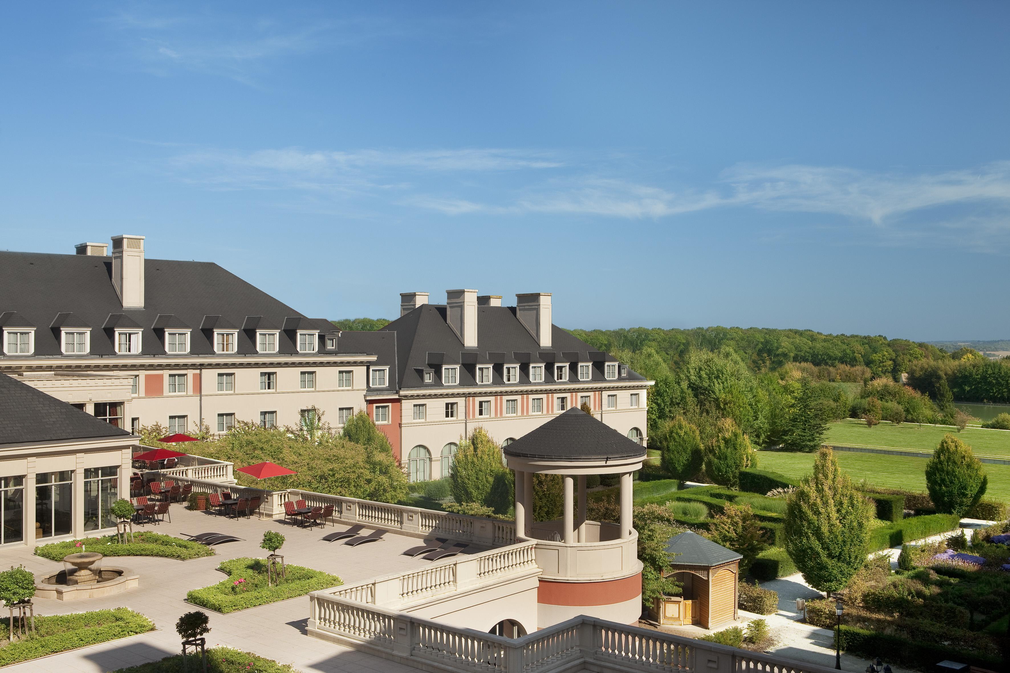 Dream Castle Hotel Marne La Vallee Magny-le-Hongre Exteriör bild